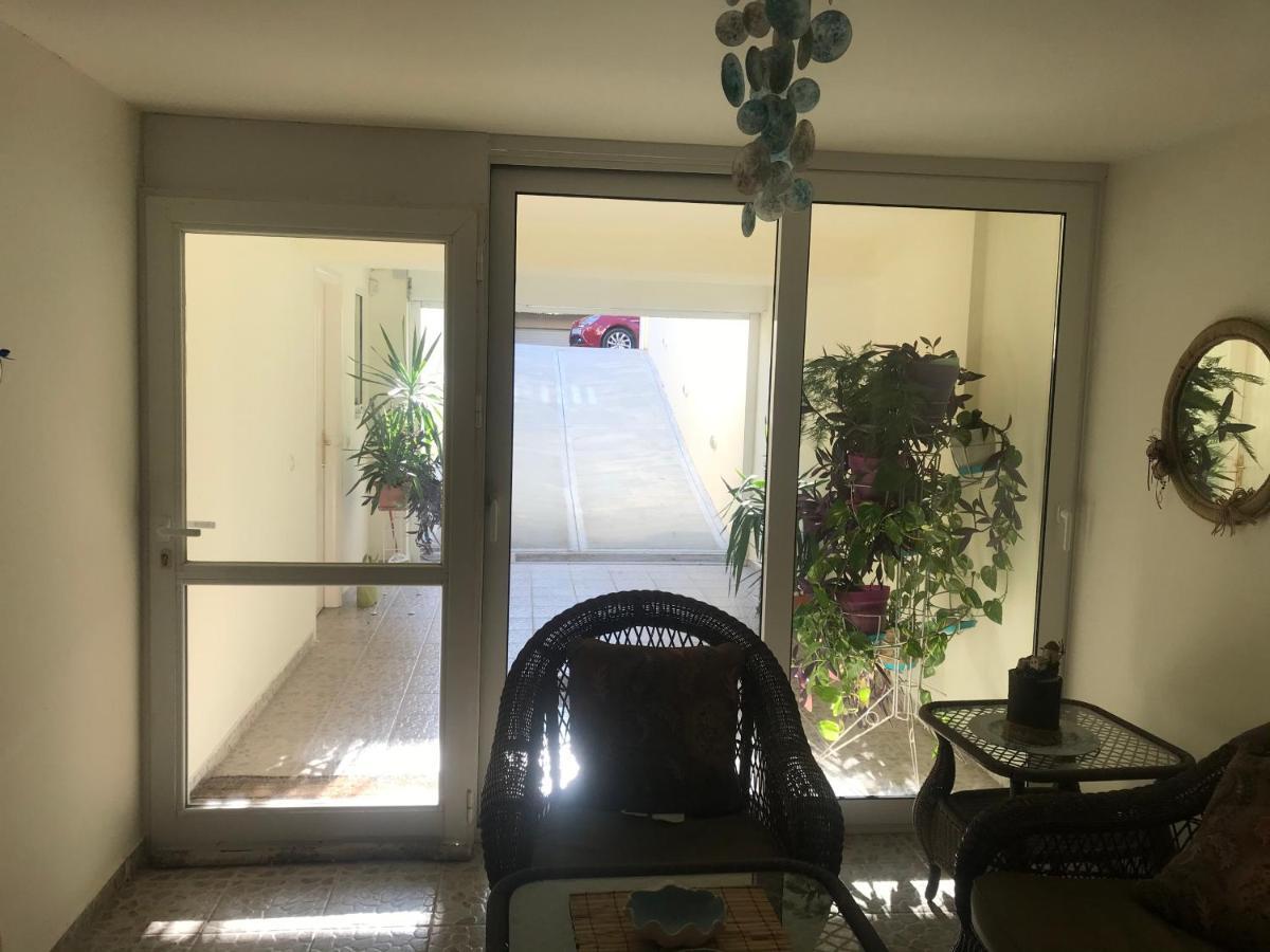 Wonderful Playroom Apartment Athens Exterior photo