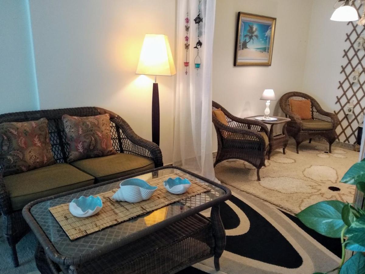 Wonderful Playroom Apartment Athens Exterior photo
